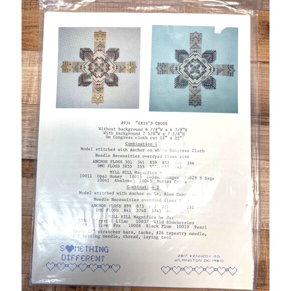 Kriss Cross Needlework Pattern - Picture 1 of 2